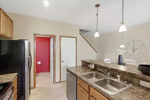 2300 Lower Afton Road E, Maplewood, MN 55119 - Photo 8