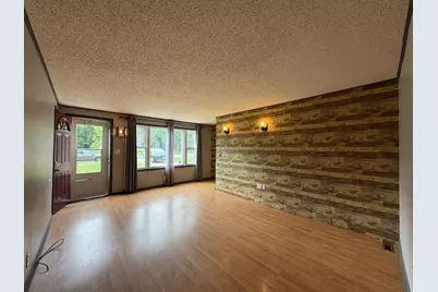 318 Grove Street N, Mora, MN 55051 - Photo 2