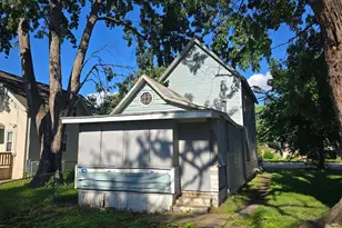 4031 Fremont Ave N, Minneapolis, MN 55412 - Photo 16
