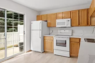 623 Mariner Way, Woodbury, MN 55129 - Photo 8