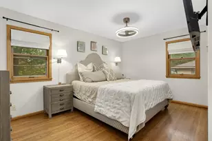 9807 Cedar Lake Rd, Minnetonka, MN 55305 - Photo 8
