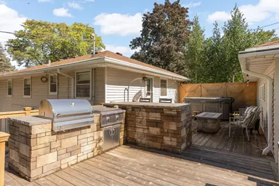 9807 Cedar Lake Road, Minnetonka, MN 55305 - Photo 20
