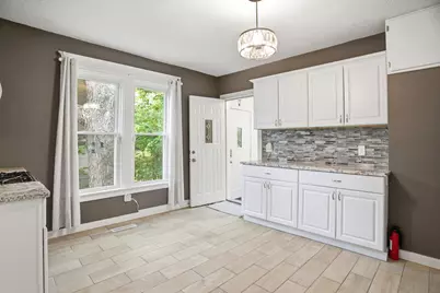 661 Magnolia Avenue E, Saint Paul, MN 55106 - Photo 16