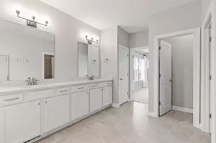 6015 Jewel Ln N, Plymouth, MN 55446 - Photo 12