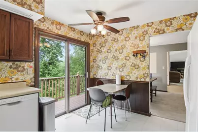 E865 Woodridge Drive, Eau Claire, WI 54701 - Photo 16