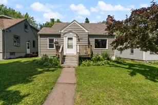 4527 Dodge St, Duluth, MN 55804 - Photo 1