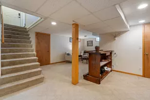 4527 Dodge St, Duluth, MN 55804 - Photo 20