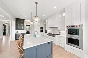 5880 Prestwick Ct, Excelsior, MN 55331 - Photo 6