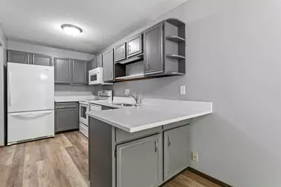 13656 74th Place N, Maple Grove, MN 55311 - Photo 2
