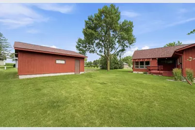 1017 9th Street, Gaylord, MN 55334 - Photo 34