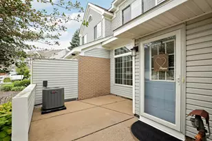 506 Lovell Ave, Roseville, MN 55113 - Photo 4