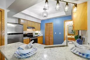 506 Lovell Ave, Roseville, MN 55113 - Photo 20