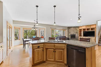 10360 Quail Avenue N, Brooklyn Park, MN 55443 - Photo 12