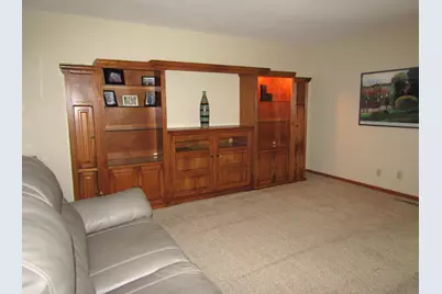407 Eichelberger Avenue, Montevideo, MN 56265 - Photo 8