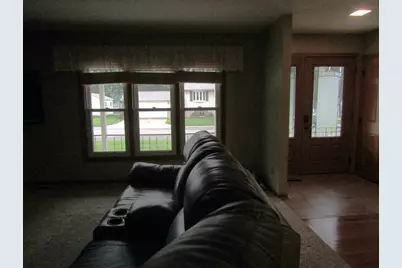 407 Eichelberger Avenue, Montevideo, MN 56265 - Photo 6