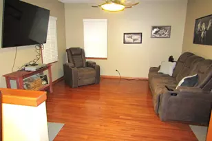 407 Eichelberger Ave, Montevideo, MN 56265 - Photo 22