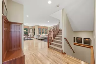 365 English Ct Dr, Hudson, WI 54016 - Photo 4
