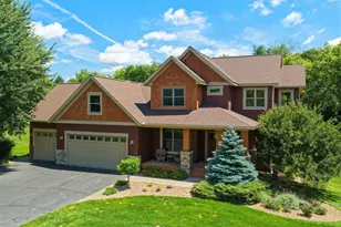 365 English Ct Dr, Hudson, WI 54016 - Photo 1