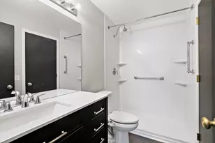 8007 Xerxes Ave S, Bloomington, MN 55431 - Photo 16