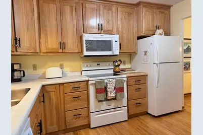 606 Pondhurst Drive, Amery, WI 54001 - Photo 4