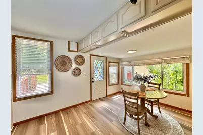 418 Belvidere Street E, Saint Paul, MN 55107 - Photo 14