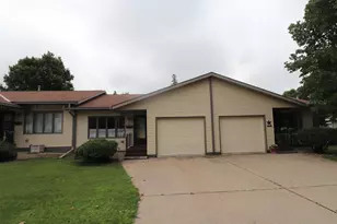 515 Central Ave, Long Prairie, MN 56347 - Photo 2