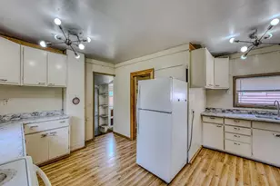 4106 E 1st St, Superior, WI 54880 - Photo 10