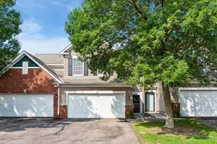 2782 Spy Glass Dr, Chaska, MN 55318 - Photo 1