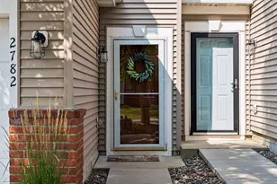 2782 Spy Glass Dr, Chaska, MN 55318 - Photo 4