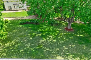 1009 Gramsey Pl, Burnsville, MN 55306 - Photo 60