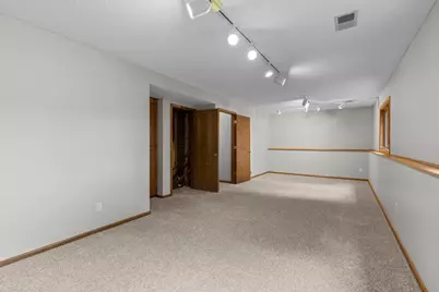 1009 Gramsey Place, Burnsville, MN 55306 - Photo 38