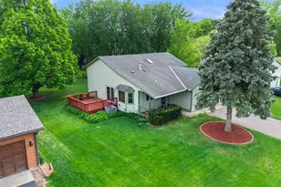 1009 Gramsey Pl, Burnsville, MN 55306 - Photo 54