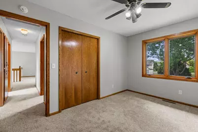 1009 Gramsey Place, Burnsville, MN 55306 - Photo 30