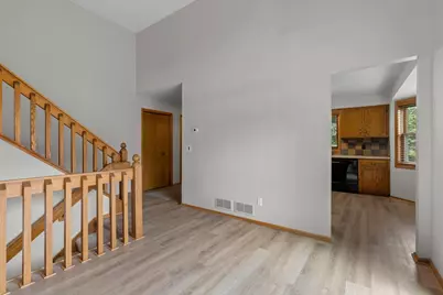 1009 Gramsey Place, Burnsville, MN 55306 - Photo 16