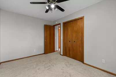 1009 Gramsey Place, Burnsville, MN 55306 - Photo 32