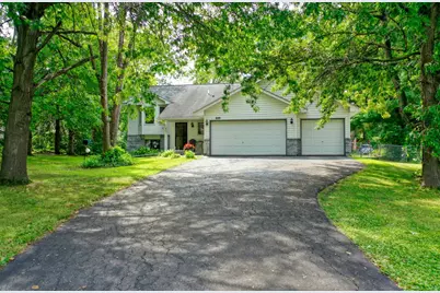 889 5th Avenue SW, Forest Lake, MN 55025 - Photo 2