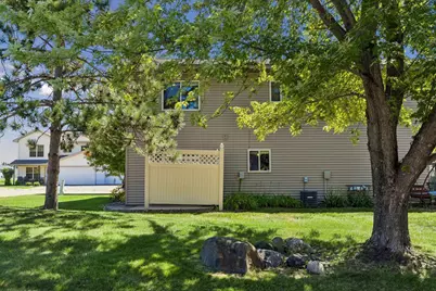 402 Sierra Place, Roberts, WI 54023 - Photo 38