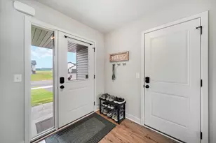 8210 383rd St, North Branch, MN 55056 - Photo 8