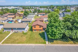 1221 21st St S, Virginia, MN 55792 - Photo 10