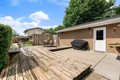 1807 9th, Austin, MN 55912 - Photo 6