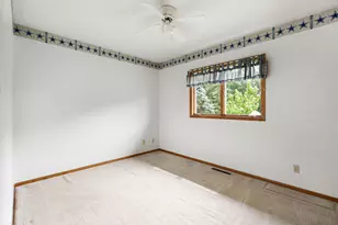 1807 9th St SW, Austin, MN 55912 - Photo 40