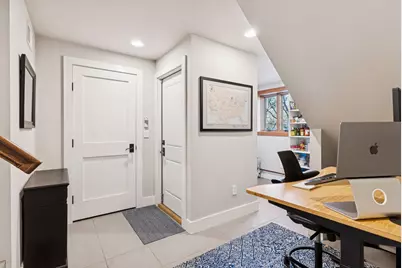 747 Kenwood Parkway, Minneapolis, MN 55403 - Photo 50