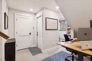 747 Kenwood Pkwy, Minneapolis, MN 55403 - Photo 50