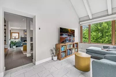 747 Kenwood Parkway, Minneapolis, MN 55403 - Photo 30
