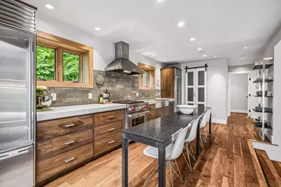 747 Kenwood Parkway, Minneapolis, MN 55403 - Photo 24