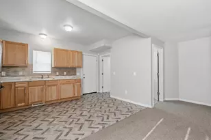 1111 N 17th Ave N, Minneapolis, MN 55411 - Photo 18