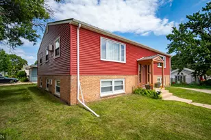 1509 14th St NW, Rochester, MN 55901 - Photo 2
