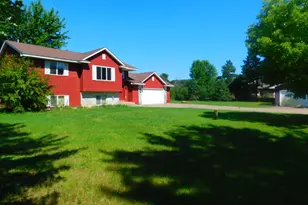 20042 Wild Rice Dr NE, Wyoming, MN 55092 - Photo 2