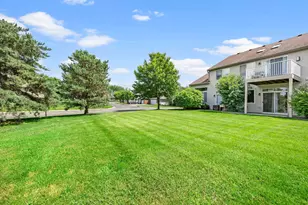 2215 White Water Way, Eagan, MN 55122 - Photo 2