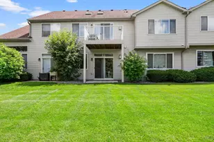 2215 White Water Way, Eagan, MN 55122 - Photo 4